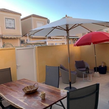Holiday House Torrevieja Ngoại thất bức ảnh