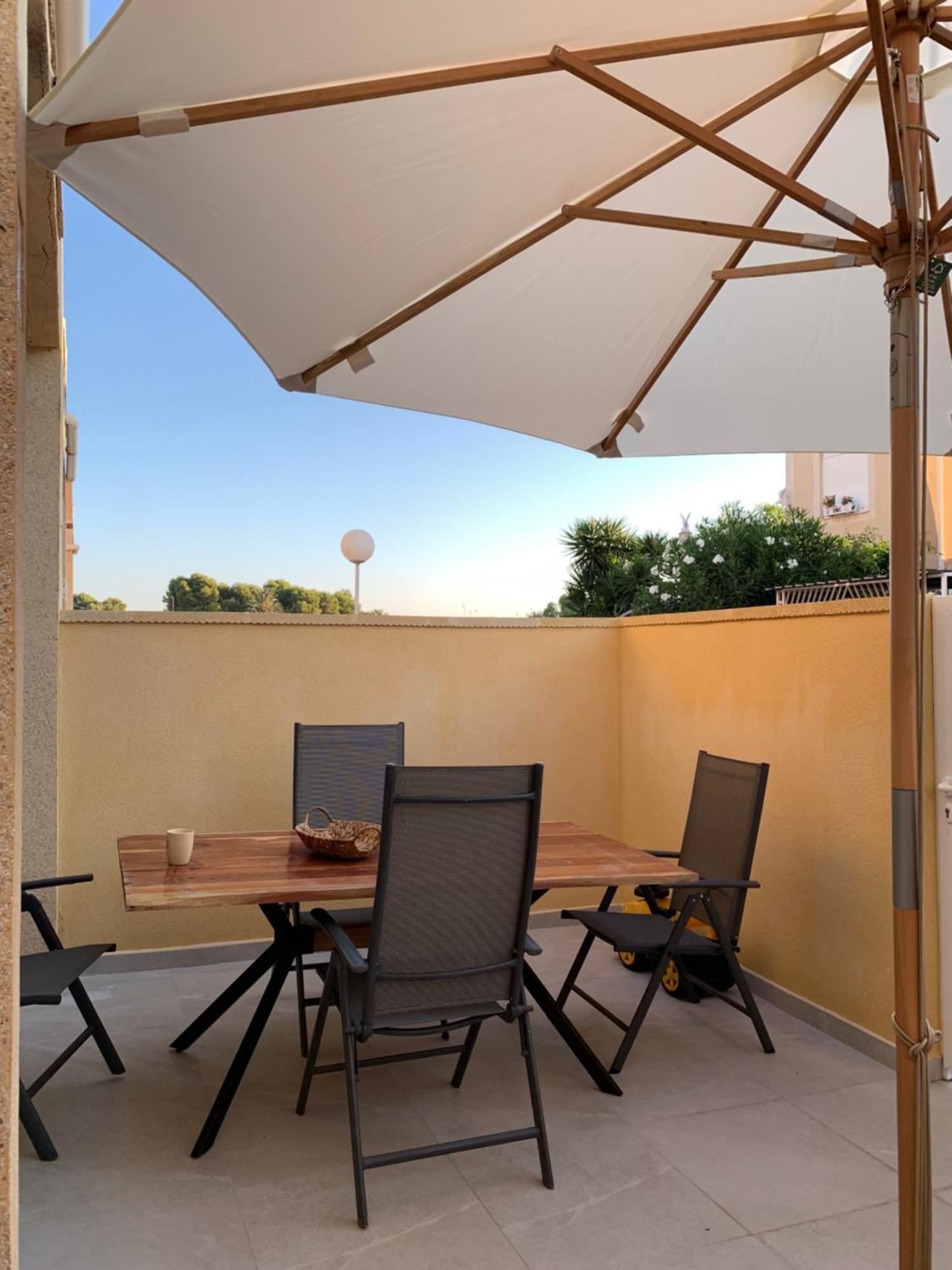Holiday House Torrevieja Ngoại thất bức ảnh